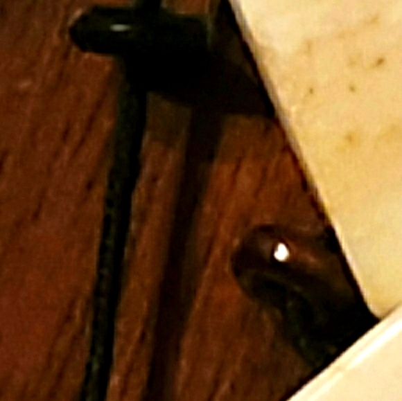 🔴 Carved Bone Bracelet - Picture 11 of 12